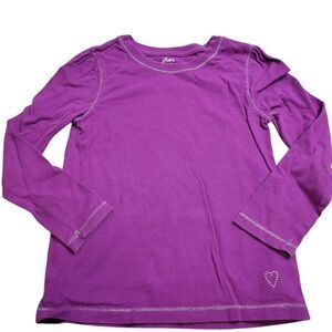 Jillian's closet shirt 5/6